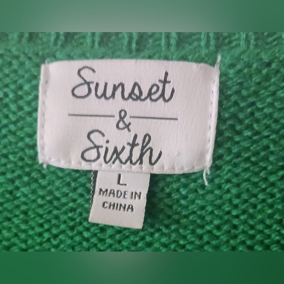 Sunset & Sixth Christmas Sweater/Sz L - Picture 3 of 4